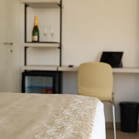 Alojamento de Acomodação e Pequeno-almoço Callia Procida